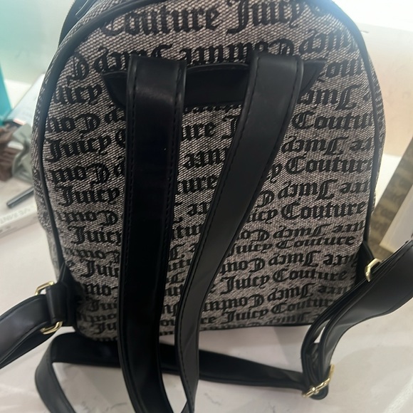 JUICY COUTURE SCRIPTED BACKPACK NWOT - Picture 14 of 15